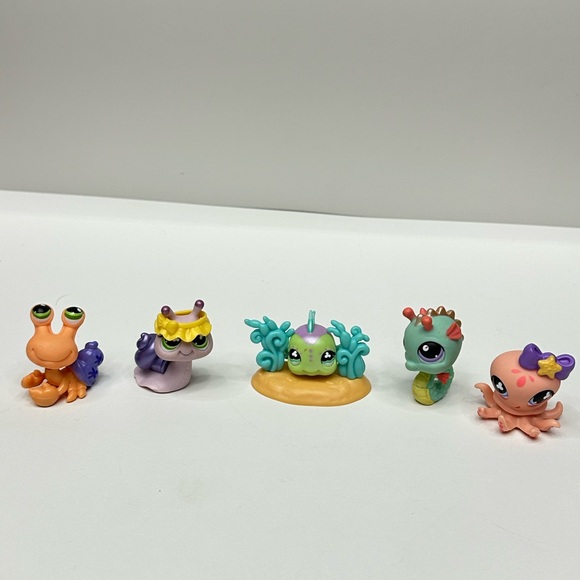 Littlest Pet Shop Other - Littlest Pet Shop Sea Friends lot of 5 pets